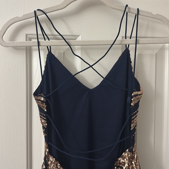 Formal Dress - Picture 3 of 5